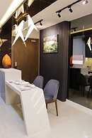 Justay Rivergate Center