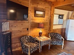 The Iris Garden Downtown Cottages and Suites