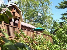 The Iris Garden Downtown Cottages and Suites