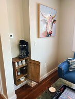 The Iris Garden Downtown Cottages and Suites