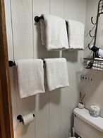 The Iris Garden Downtown Cottages and Suites