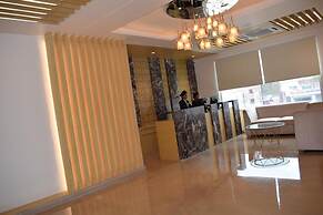 Hotel Deep Clarks Inn Lucknow