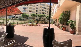 Kyo Verdiales Apartamento