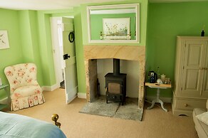 Corner House