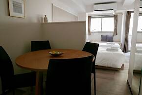 Tokyo Sakurako Hatchobori