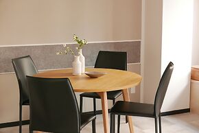 Tokyo Sakurako Hatchobori