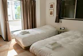 Tokyo Sakurako Hatchobori