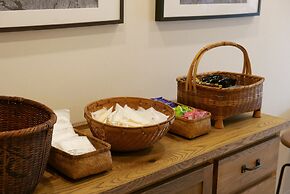 Tokyo Sakurako Hatchobori