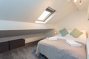 Cherry Property - Apple Suite