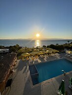 Life Point Boutique Hotel