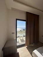 Life Point Boutique Hotel