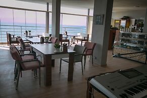 Life Point Boutique Hotel