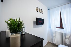 Home Hotel - Paruta 65