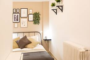 Home Hotel - Paruta 65