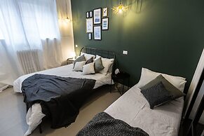 Home Hotel - Paruta 65