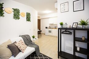 Home Hotel - Paruta 65