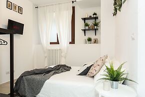 Home Hotel - Paruta 65