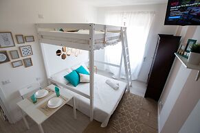 Home Hotel - Transiti 21