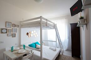 Home Hotel - Transiti 21