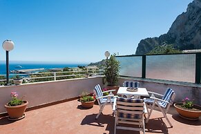 Casa con terrazza sul mare all'Addaura by Wonderful Italy