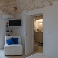 Terrazza Blu Cobalto by Wonderful Italy