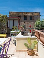 Terrazza dei Colori alla Kalsa