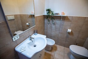 Home Hotel - Bligny 60