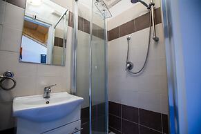 Home Hotel - Monza 83