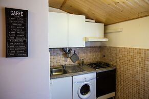 Home Hotel - Monza 83