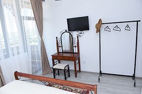 Hotel Chateau Khashmi