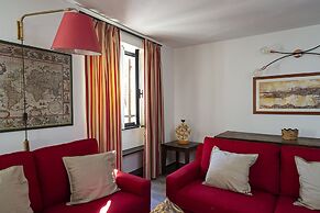 Luxury apartment in the heart of Genoa