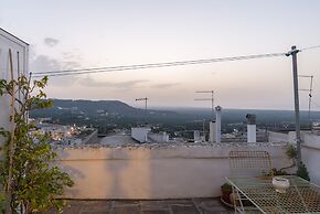 Vintage Loft with Terrace by Wonderful Italy