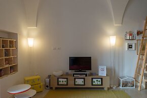 Vintage Loft with Terrace by Wonderful Italy