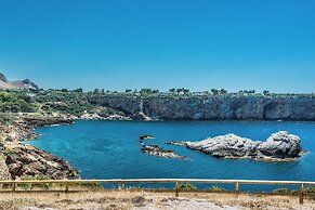 Calarossa Seaview by Wonderful Italy