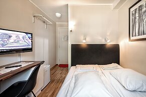 Førde Gjestehus og Camping