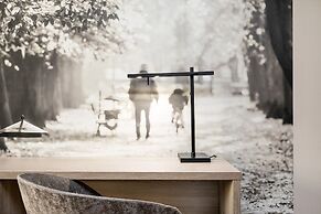 Newly redecorated studio Bikes