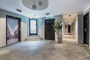 Newly redecorated studio Bikes