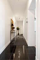 2 bedroom apartment 8 guests