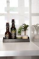 2 bedroom apartment 8 guests