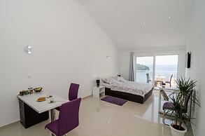 Ploce apartmani - LUV