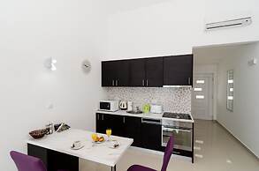 Ploce apartmani - LUV