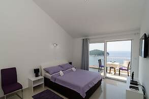 Ploce apartmani - LUV
