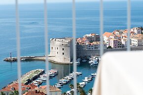 Ploce apartmani - LUV