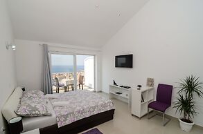 Ploce apartmani - LUV