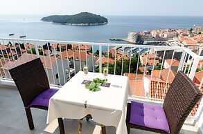 Ploce apartmani - LUV