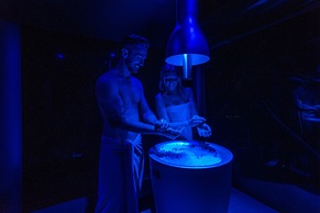 EALA My Lakeside Dream - Adults Friendly