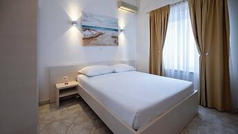 B&B L.D