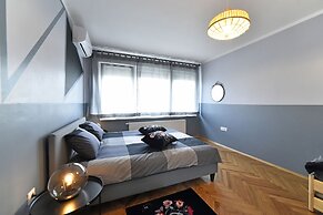 Apartment Stefany by Metropolis