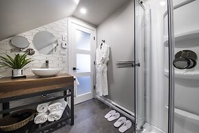 Square Victoria Maison Hôtelière