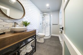 Square Victoria Maison Hôtelière